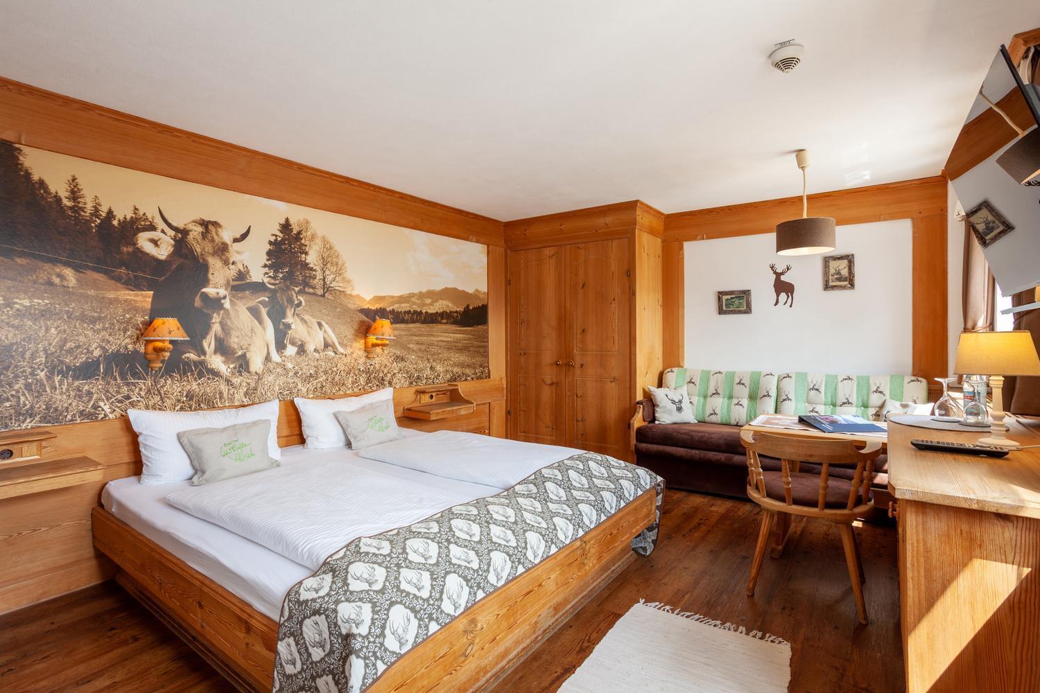 Lustiger Hirsch Hotel Akams ภายนอก รูปภาพ