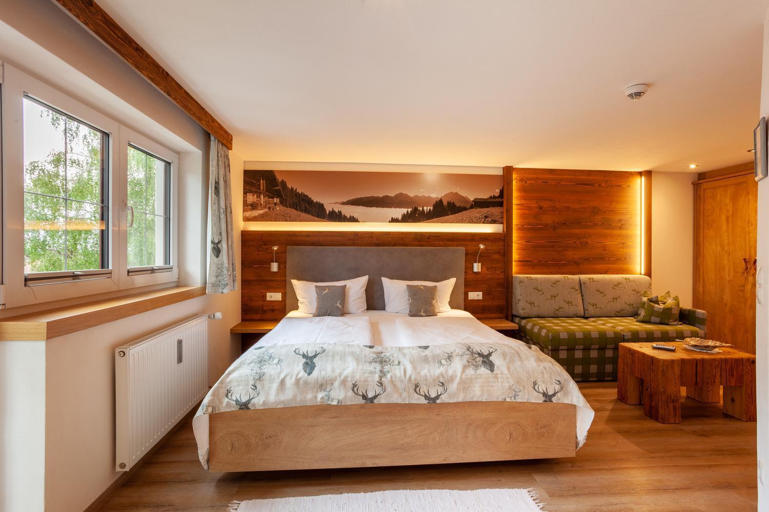 Lustiger Hirsch Hotel Akams ภายนอก รูปภาพ