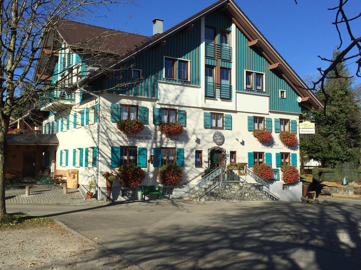 Lustiger Hirsch Hotel Akams ภายนอก รูปภาพ